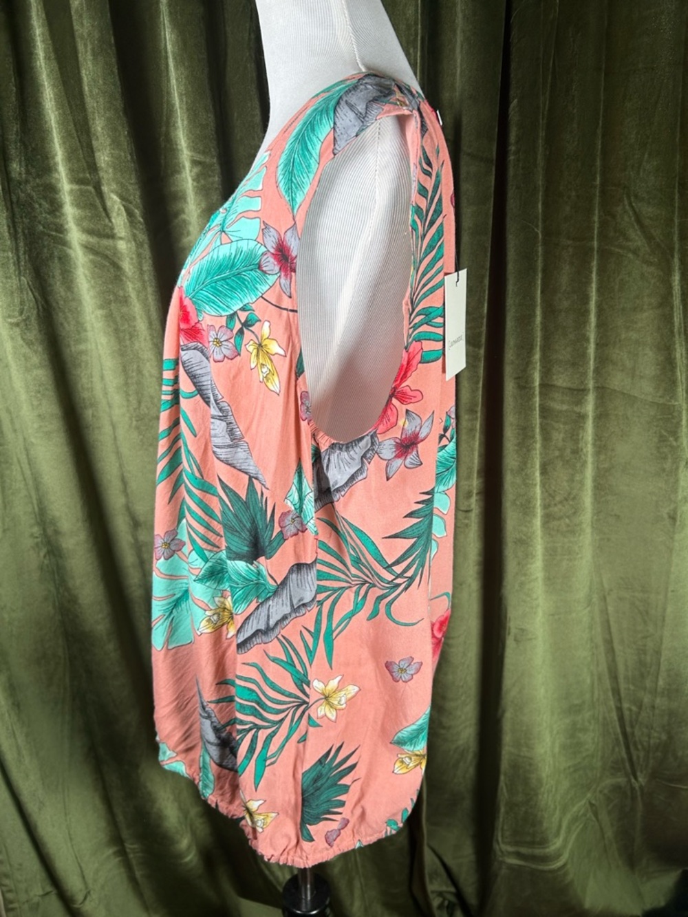 NWT Junarose Coral Floral Zip-Back Tank with Teal Leaves - Picture 5 of 9